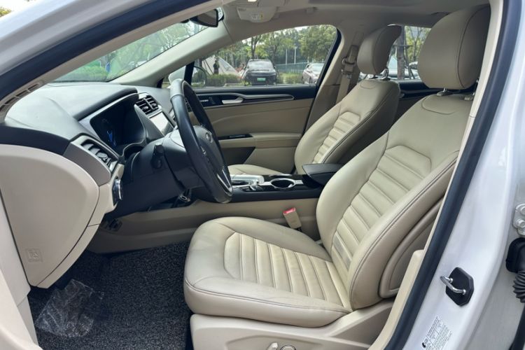 Used Ford Mondeo 2013 1.5L GTDi180 Fashion Edition Interior 2