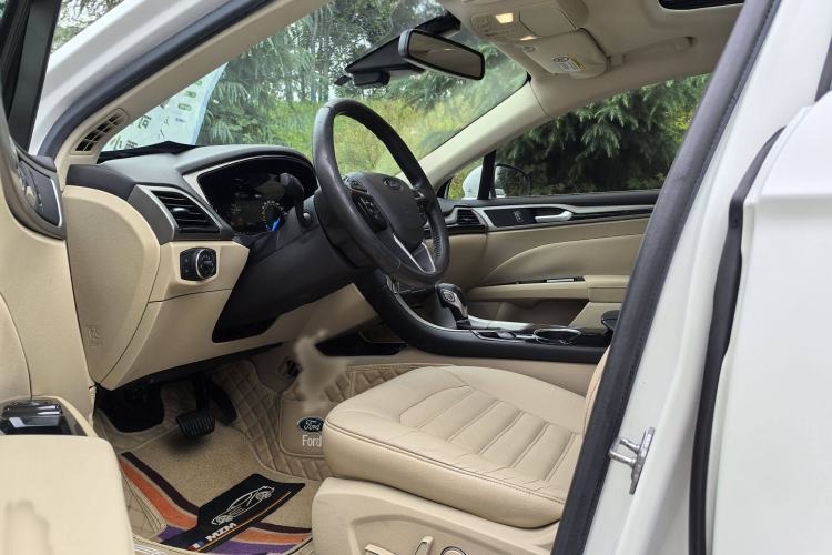 Used Ford Mondeo 2013 1.5L GTDi180 Fashion Edition Interior 3