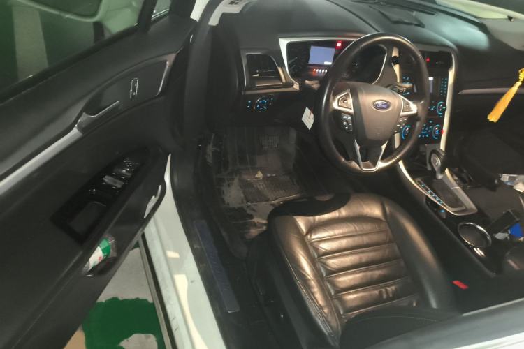 Used Ford Mondeo 2013 1.5L GTDi180 Fashion Edition Interior 3