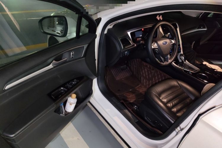 Used Ford Mondeo 2013 1.5L GTDi180 Fashion Edition Interior 3