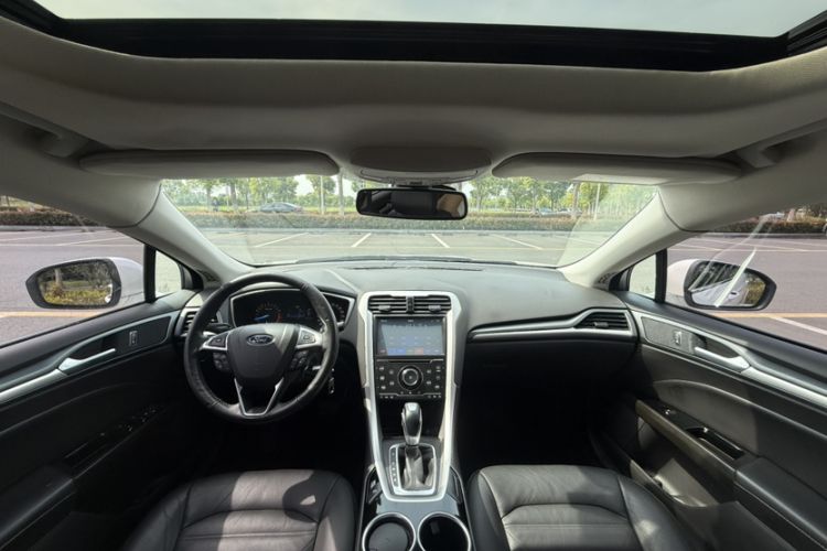 Used Ford Mondeo 2013 1.5L GTDi180 Fashion Edition Interior 4