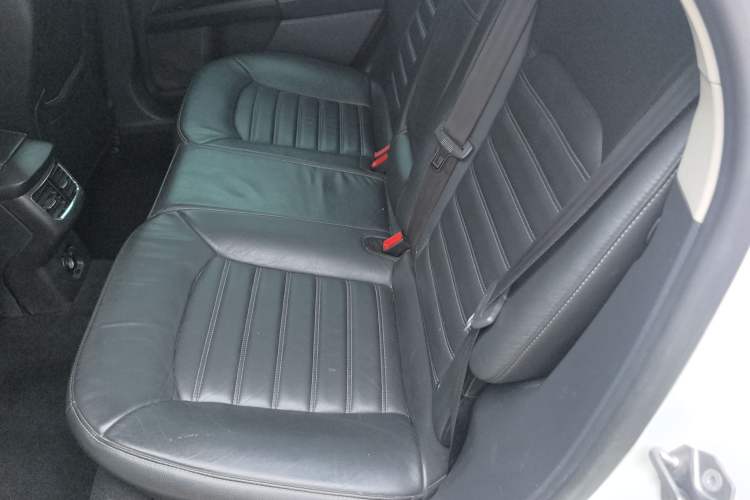 Used Ford Mondeo 2013 1.5L GTDi180 Fashion Edition Interior 4