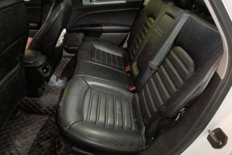 Used Ford Mondeo 2013 1.5L GTDi180 Fashion Edition Interior 4