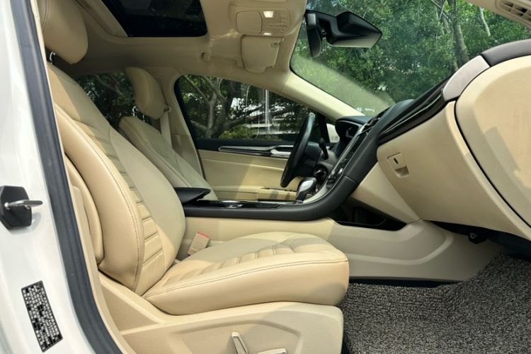 Used Ford Mondeo 2013 1.5L GTDi180 Fashion Edition Interior 4
