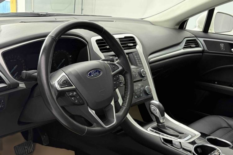 Used Ford Mondeo 2013 1.5L GTDi180 Fashion Edition Interior 5