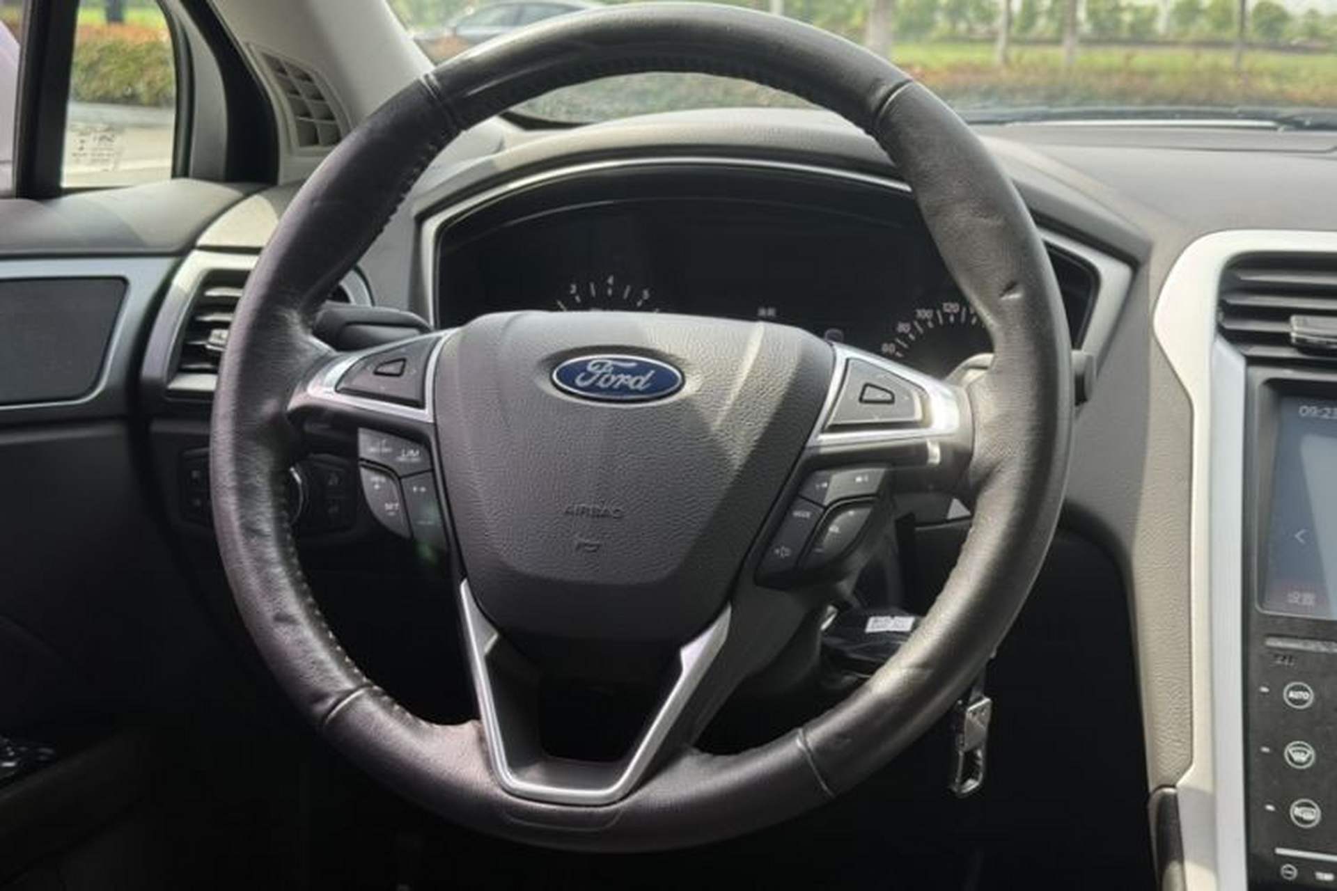 Used Ford Mondeo 2013 1.5L GTDi180 Fashion Edition Interior 5