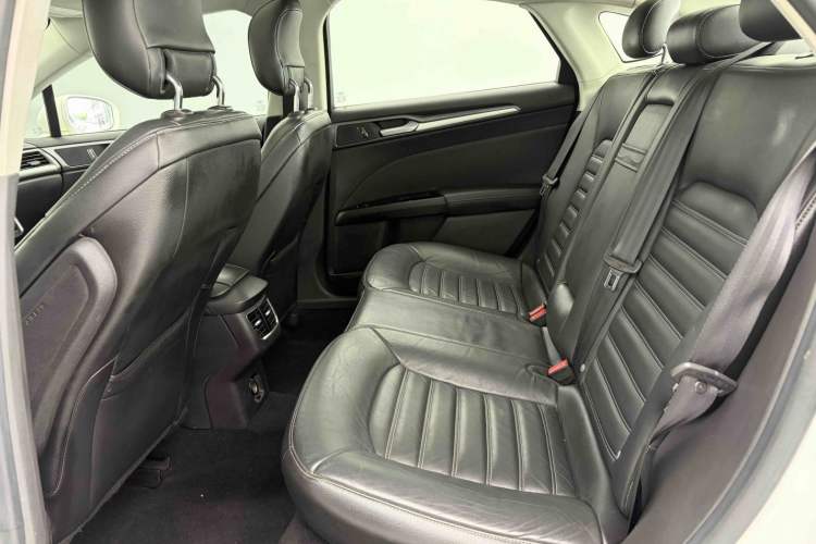 Used Ford Mondeo 2013 1.5L GTDi180 Fashion Edition Interior 7