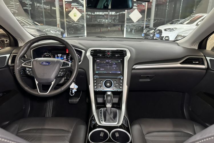 Used Ford Mondeo 2013 1.5L GTDi180 Fashion Edition Interior 7