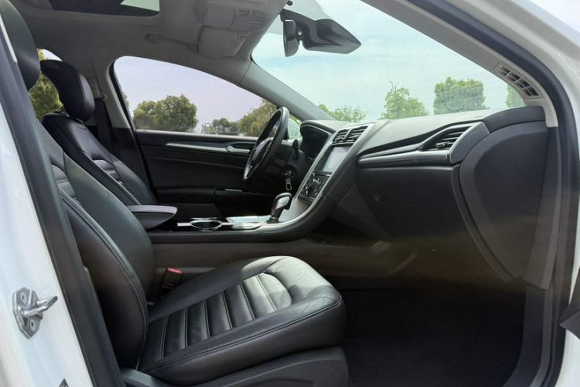 Used Ford Mondeo 2013 1.5L GTDi180 Fashion Edition Interior 9
