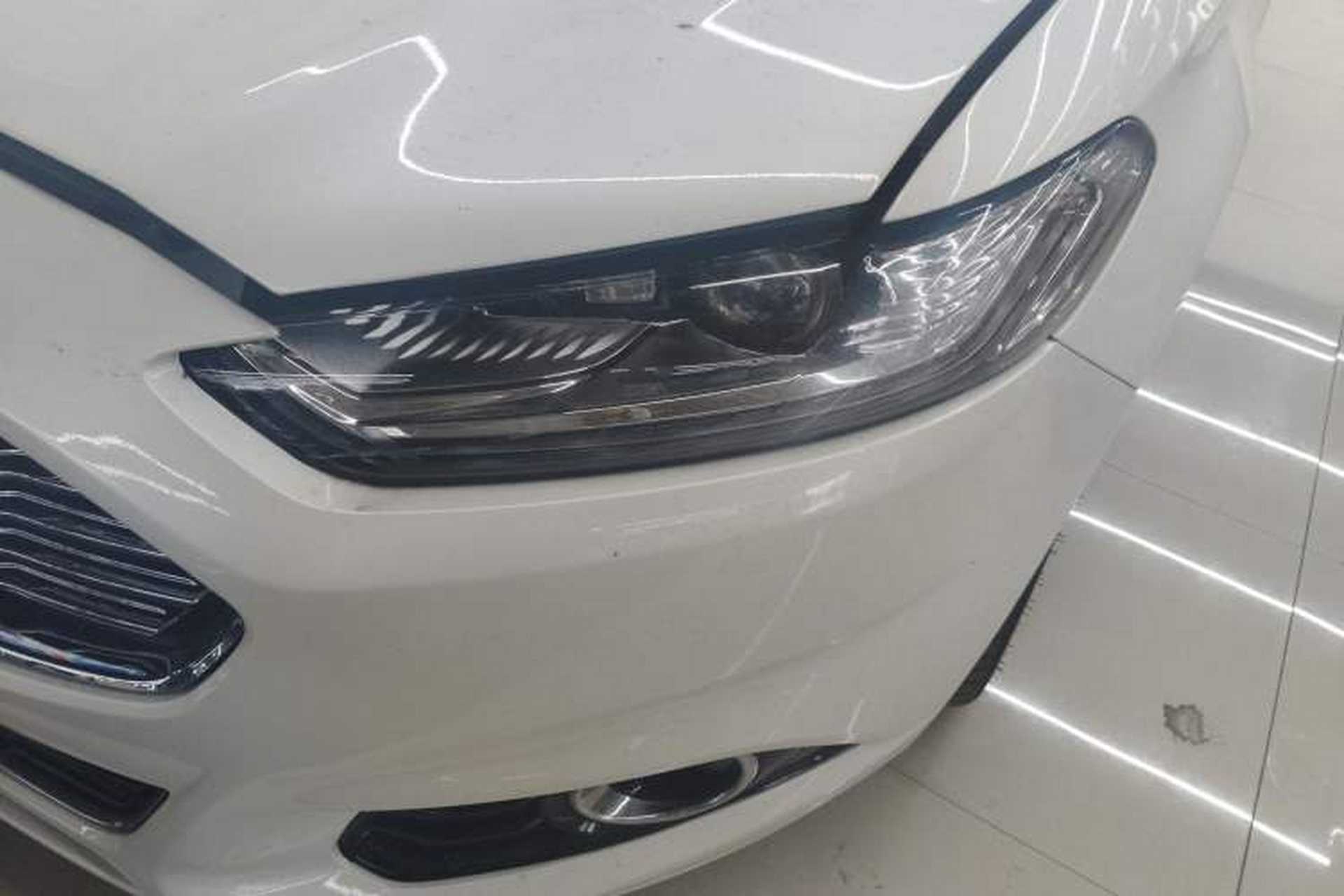 Used Ford Mondeo 2013 2.0L GTDi 200 Luxury Model Left Front Headlight