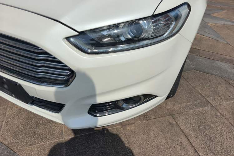 Used Ford Mondeo 2013 2.0L GTDi 200 Fashion Edition Left Front Headlight
