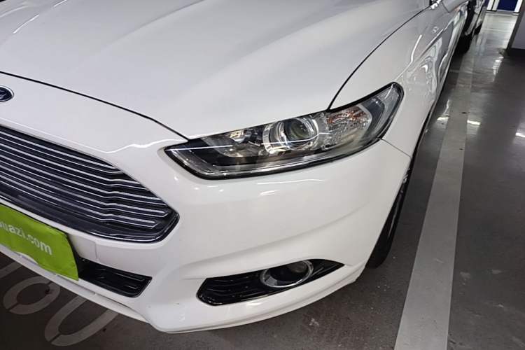 Used Ford Mondeo 2013 2.0L GTDi 200 Fashion Edition Left Front Headlight