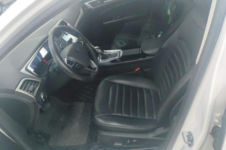 Used Ford Mondeo 2013 2.0L GTDi 200 Luxury Model Left Front Seat