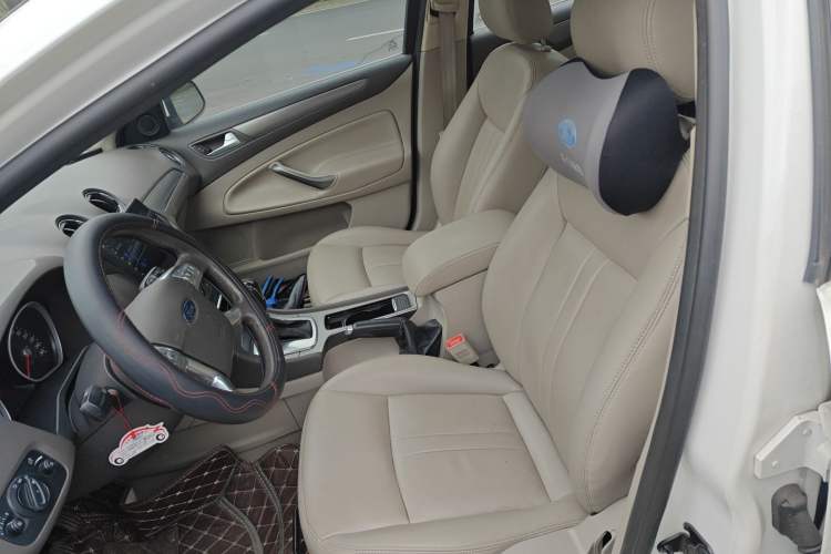 Used Ford Mondeo 2013 2.3L Fashion Edition Left Front Seat