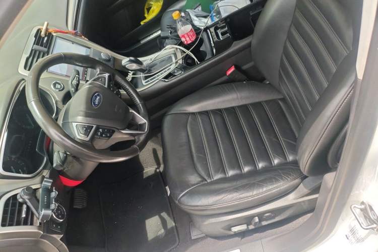 Used Ford Mondeo 2013 2.0L GTDi 200 Fashion Edition Left Front Seat