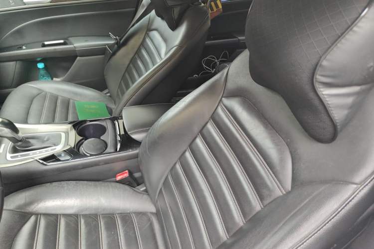 Used Ford Mondeo 2013 2.0L GTDi 200 Luxury Model Left Front Seat
