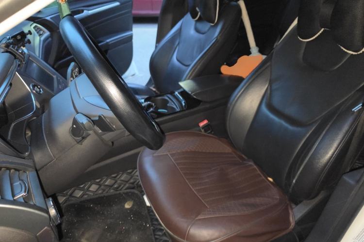 Used Ford Mondeo 2013 2.0L GTDi240 Luxury Sport Model Left Front Seat