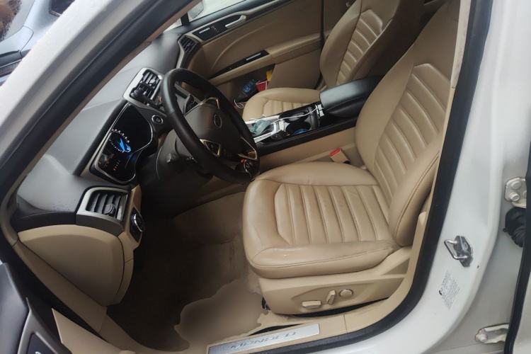 Used Ford Mondeo 2013 2.0L GTDi 200 Fashion Edition Left Front Seat