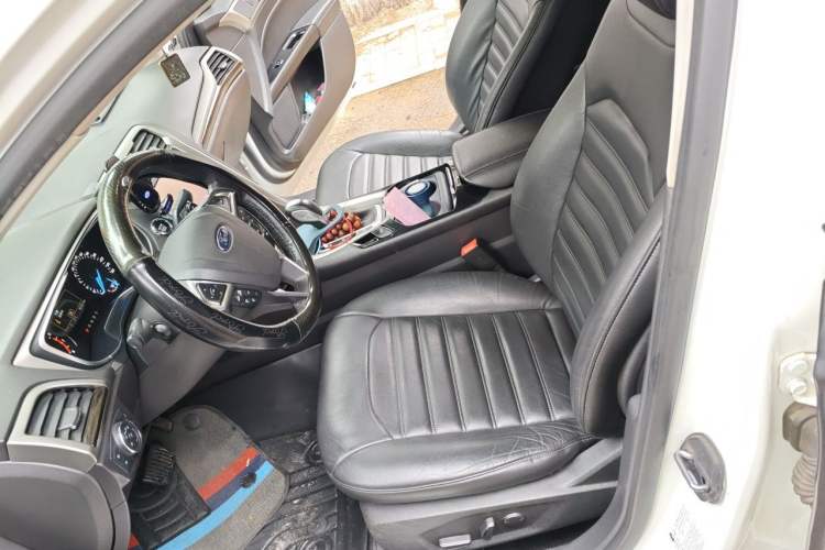 Used Ford Mondeo 2013 2.0L GTDi 200 Fashion Edition Left Front Seat