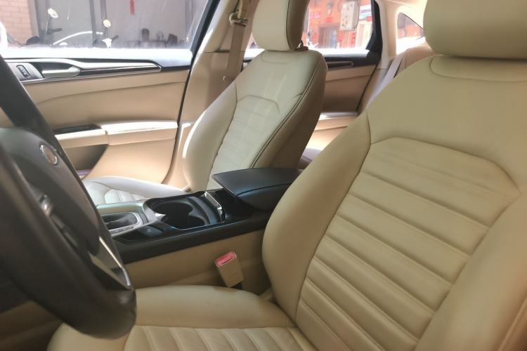 Used Ford Mondeo 2013 2.0L GTDi 200 Fashion Edition Left Front Seat