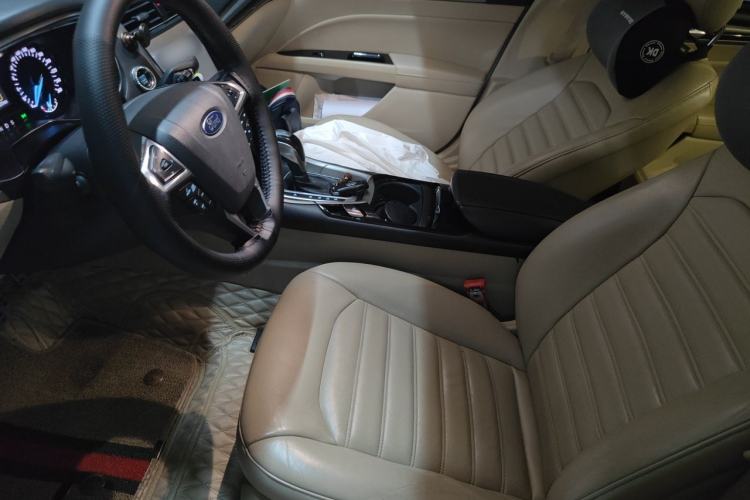Used Ford Mondeo 2013 2.0L GTDi 200 Fashion Edition Left Front Seat