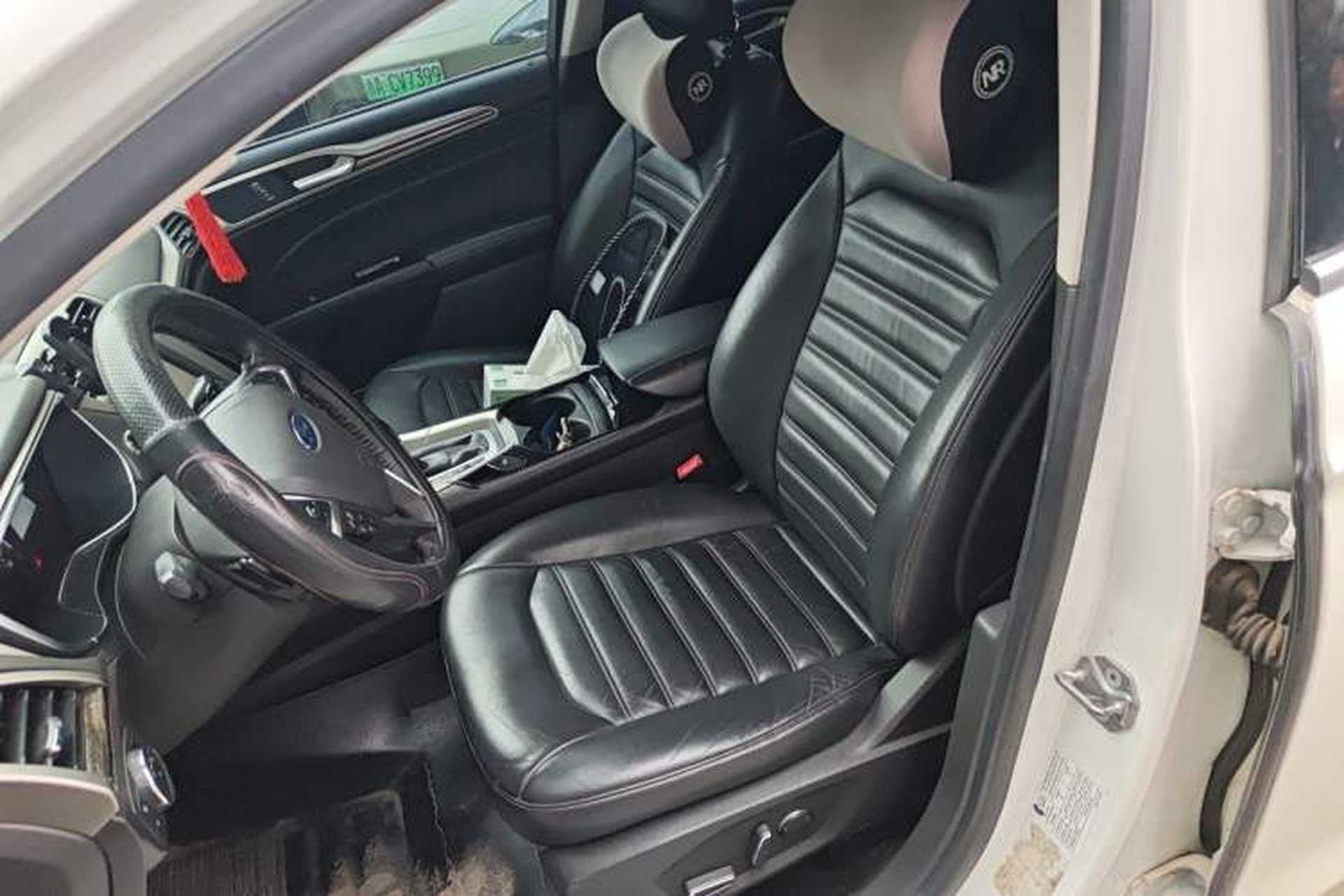 Used Ford Mondeo 2013 2.0L GTDi 200 Luxury Model Left Front Seat