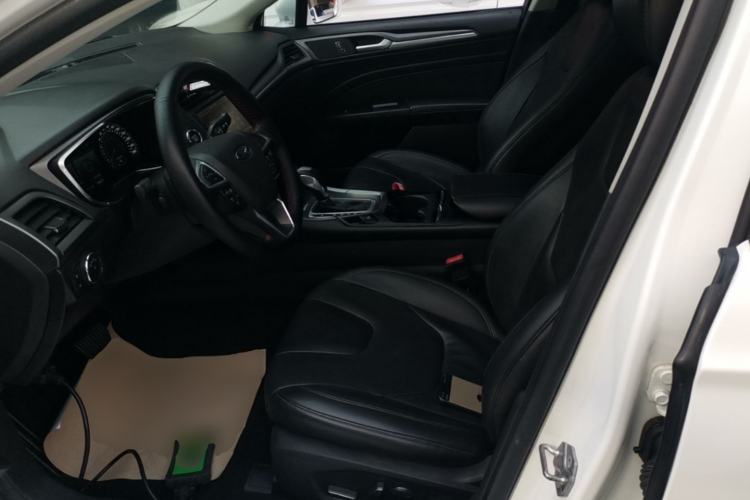 Used Ford Mondeo 2013 2.0L GTDi240 Luxury Sport Model Left Front Seat