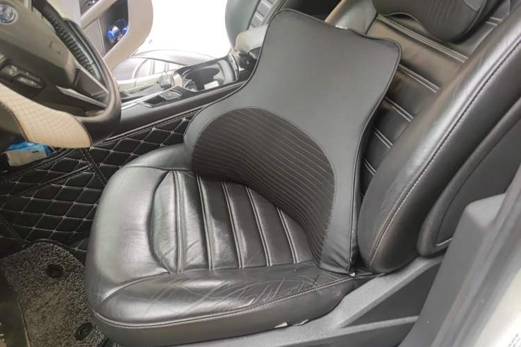 Used Ford Mondeo 2013 2.0L GTDi 200 Fashion Edition Left Front Seat