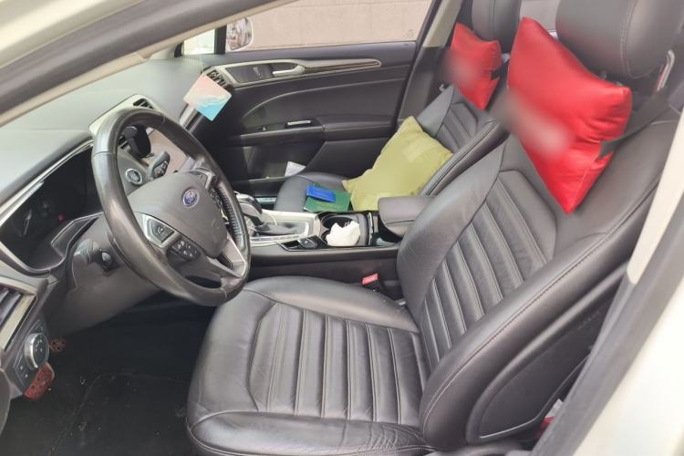 Used Ford Mondeo 2013 2.0L GTDi 200 Luxury Model Left Front Seat