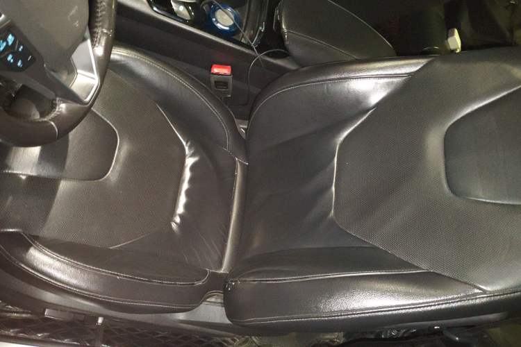 Used Ford Mondeo 2013 2.0L GTDi240 Luxury Sport Model Left Front Seat