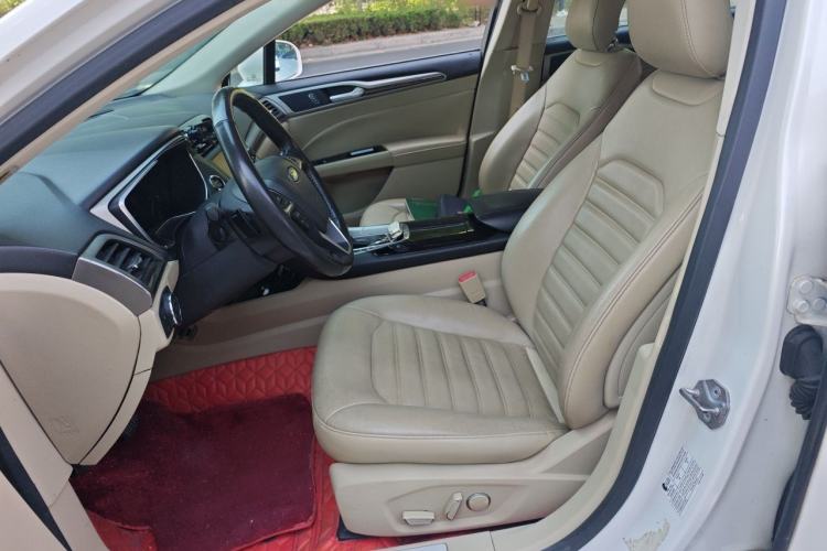 Used Ford Mondeo 2013 2.0L GTDi 200 Fashion Edition Left Front Seat