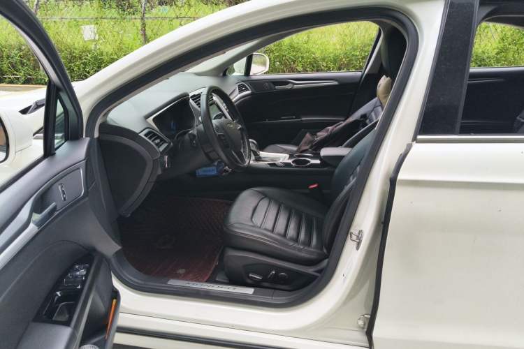 Used Ford Mondeo 2013 1.5L GTDi180 Fashion Edition Left Front Seat