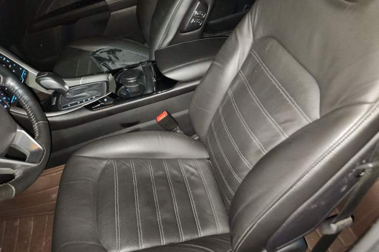 Used Ford Mondeo 2013 2.0L GTDi240 Flagship Edition Left Front Seat
