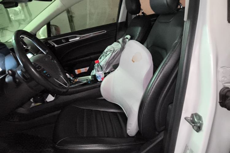Used Ford Mondeo 2013 2.0L GTDi 200 Luxury Model Left Front Seat