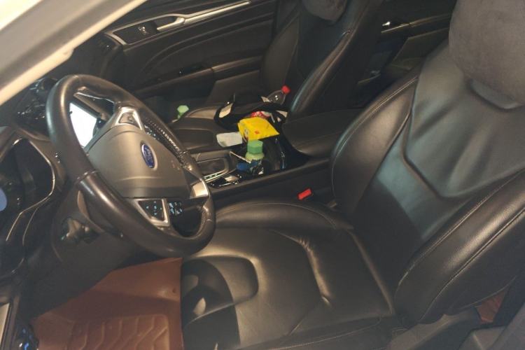 Used Ford Mondeo 2013 2.0L GTDi240 Luxury Sport Model Left Front Seat