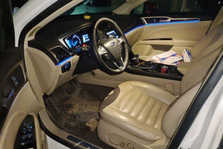 Used Ford Mondeo 2013 2.0L GTDi 200 Luxury Model Left Front Seat