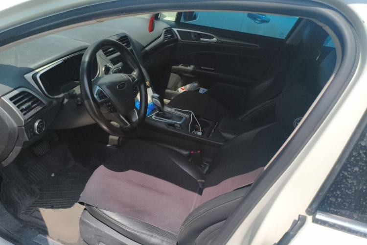 Used Ford Mondeo 2013 2.0L GTDi 200 Fashion Edition Left Front Seat