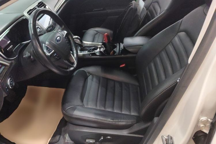 Used Ford Mondeo 2013 2.0L GTDi 200 Fashion Edition Left Front Seat