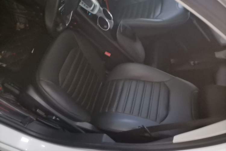 Used Ford Mondeo 2013 1.5L GTDi180 Fashion Edition Left Front Seat