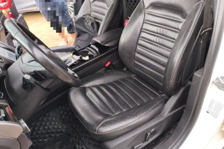 Used Ford Mondeo 2013 2.0L GTDi 200 Fashion Edition Left Front Seat