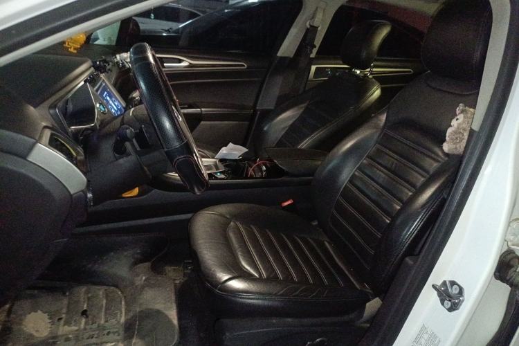 Used Ford Mondeo 2013 2.0L GTDi 200 Fashion Edition Left Front Seat