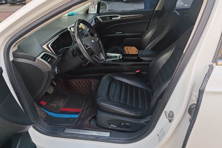 Used Ford Mondeo 2013 2.0L GTDi 200 Fashion Edition Left Front Seat