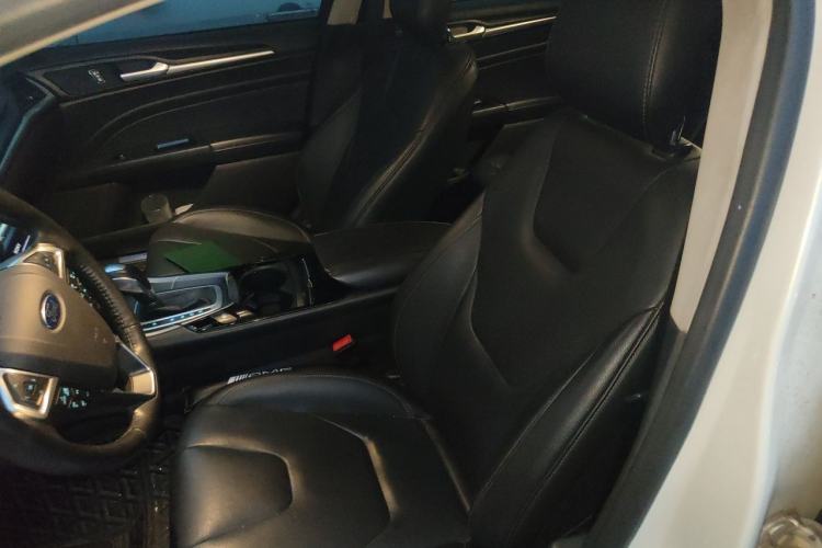 Used Ford Mondeo 2013 2.0L GTDi240 Luxury Sport Model Left Front Seat