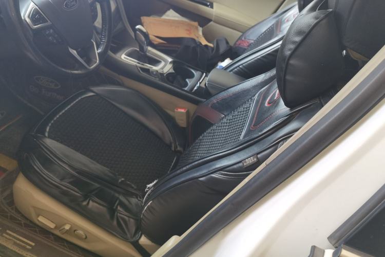 Used Ford Mondeo 2013 2.0L GTDi 200 Fashion Edition Left Front Seat