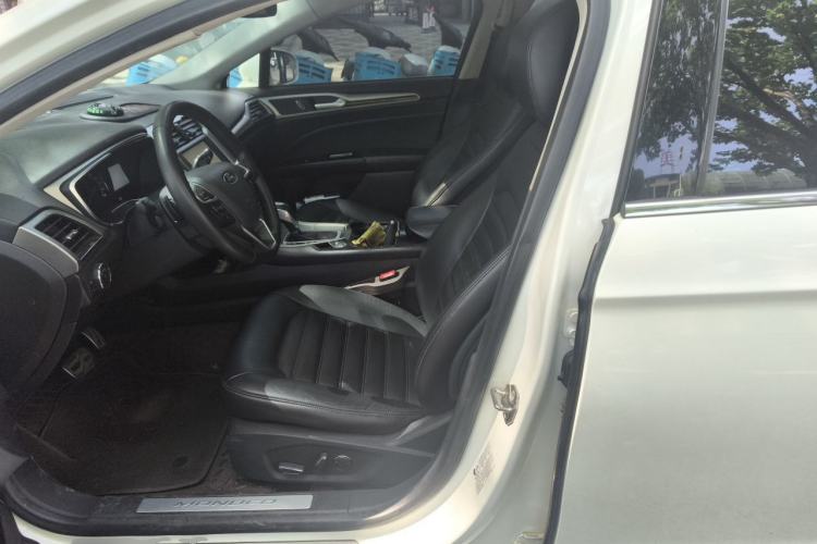 Used Ford Mondeo 2013 2.0L GTDi 200 Luxury Model Left Front Seat