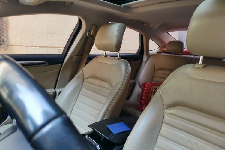 Used Ford Mondeo 2013 2.0L GTDi 200 Fashion Edition Left Front Seat