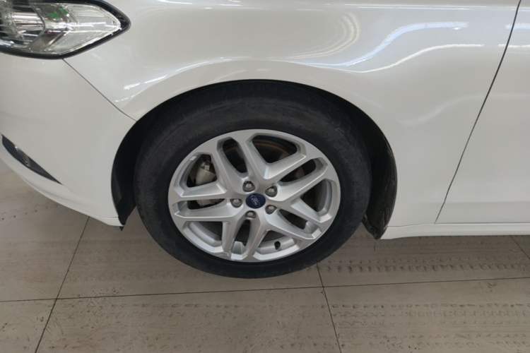 Used Ford Mondeo 2013 1.5L GTDi180 Fashion Edition Left Front Wheel Hub