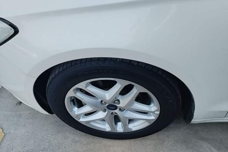 Used Ford Mondeo 2013 1.5L GTDi180 Fashion Edition Left Front Wheel Hub