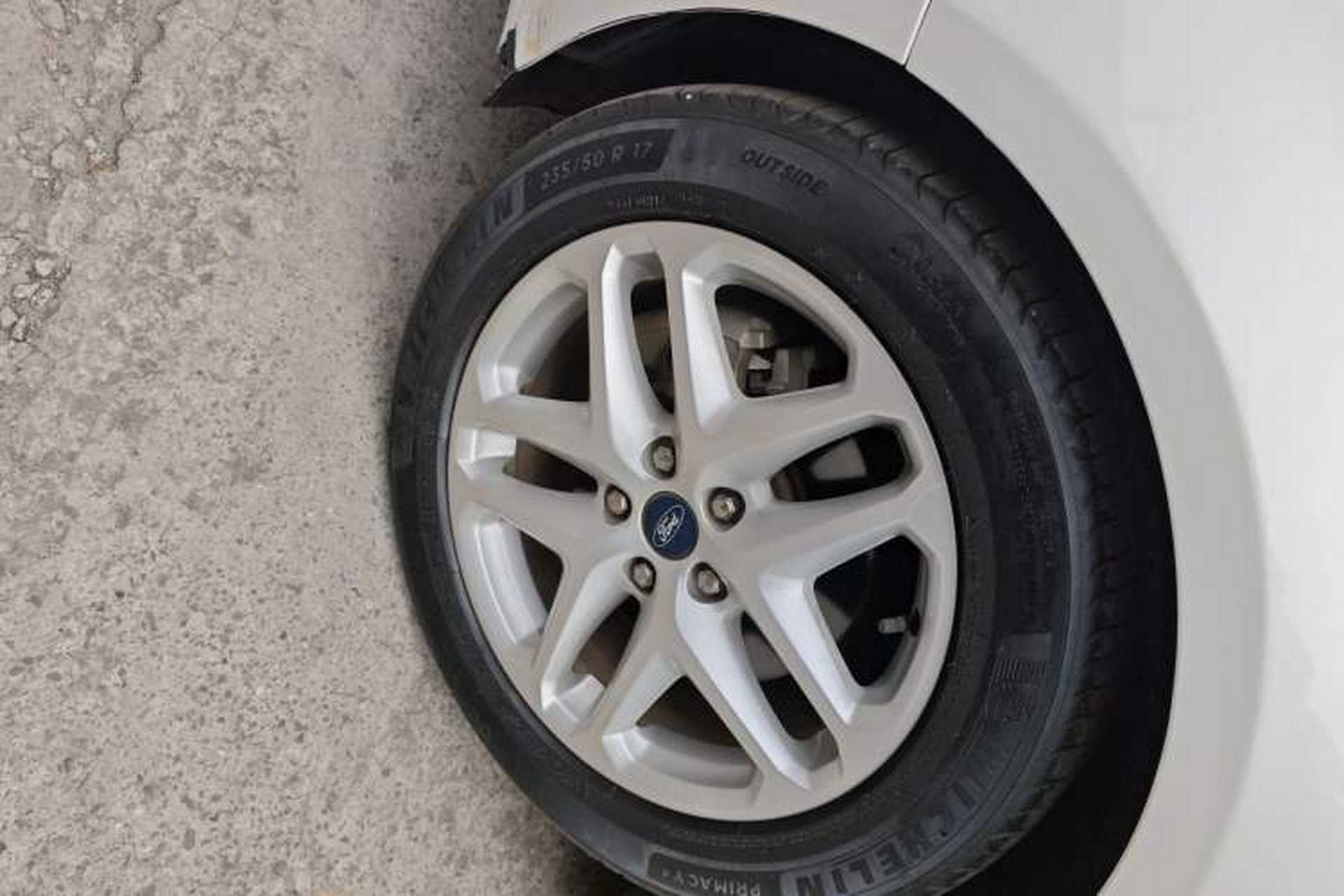 Used Ford Mondeo 2013 1.5L GTDi180 Fashion Edition Left Front Wheel Hub