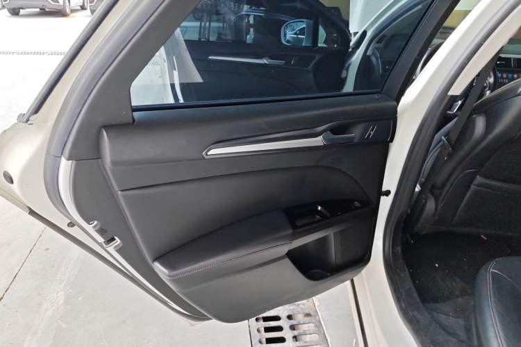 Used Ford Mondeo 2013 1.5L GTDi180 Fashion Edition Left Rear Door Interior